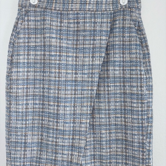 Banana Republic Light Blue Plaid Tweed Pencil Skirt - Picture 9 of 10